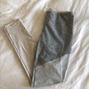 Outdoor Voices 7/8 legging colorblocked